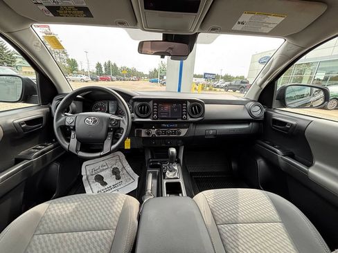 Used 2023 Toyota Tacoma SR AWD/4WD image 20