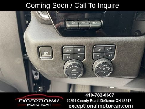 Used 2024 Chevrolet Silverado 1500 High Country AWD/4WD image 12