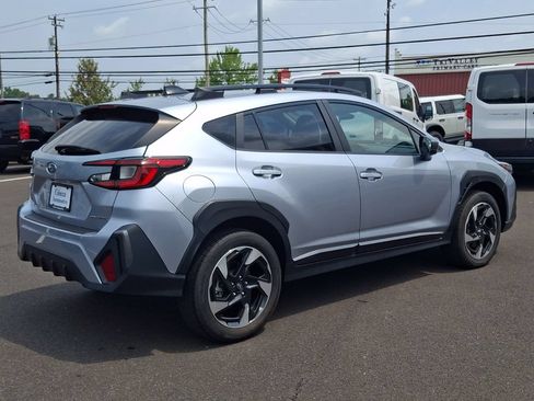 Used 2024 Subaru Crosstrek 2.5i Limited AWD/4WD image 9