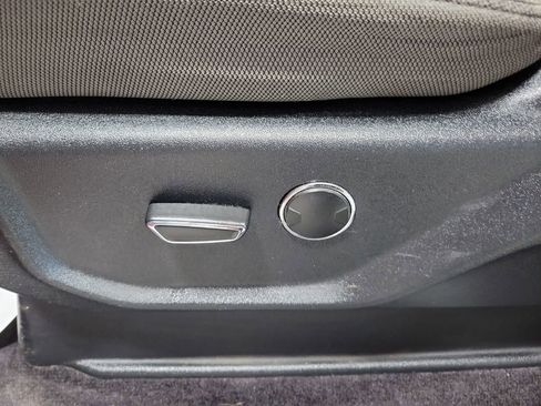 Used 2017 Ford F150 XLT w/ Equipment Group 301A Mid image 39