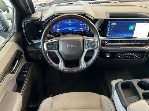 Used 2024 Chevrolet Silverado 1500 RST AWD/4WD image 20