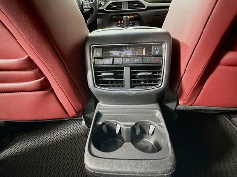 Used 2023 MAZDA CX-9 Carbon Edition image 28