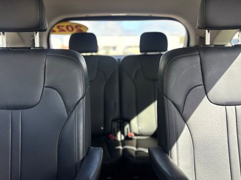 Used 2022 Kia Sorento EX w/ Panoramic Sunroof Package image 21