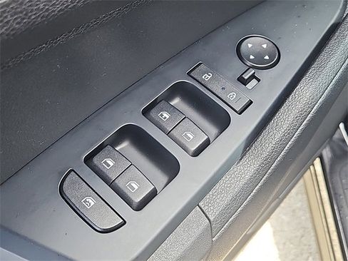 Certified 2025 Kia Sportage LX image 20