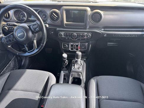 Used 2018 Jeep Wrangler Unlimited Sport S AWD/4WD image 11