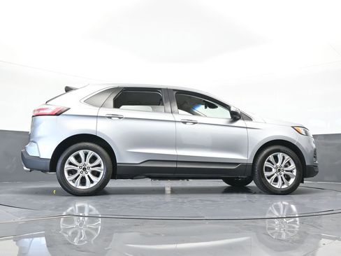Used 2022 Ford Edge Titanium image 65