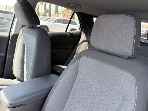 Used 2022 Chevrolet Equinox LT FWD image 11