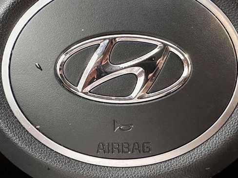 Used 2024 Hyundai Tucson SEL FWD image 22