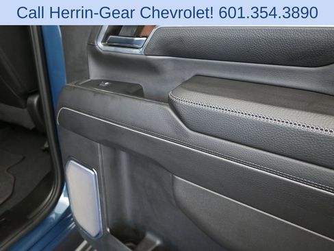 Used 2024 GMC Sierra 2500 Denali w/ Denali Reserve Package AWD/4WD image 23