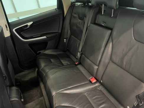 Used 2012 Volvo XC60 3.2 FWD image 27