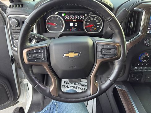 Used 2022 Chevrolet Silverado 3500 High Country w/ Z71 Off-Road Package image 14