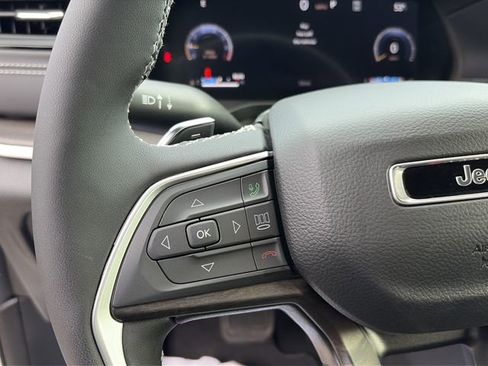 New 2026 Jeep Grand Cherokee Laredo image 27