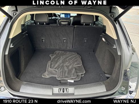 Certified 2024 Lincoln Corsair AWD w/ Equipment Group 101A image 7