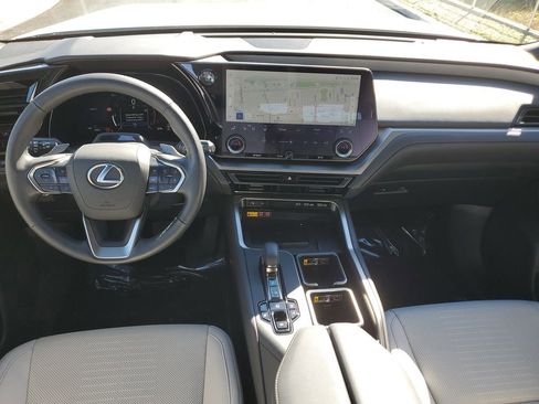 Used 2024 Lexus TX 350 Premium w/ Technology Package image 17