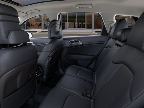 New 2026 Kia Sportage EX w/ EX Panorama Roof Package FWD image 22