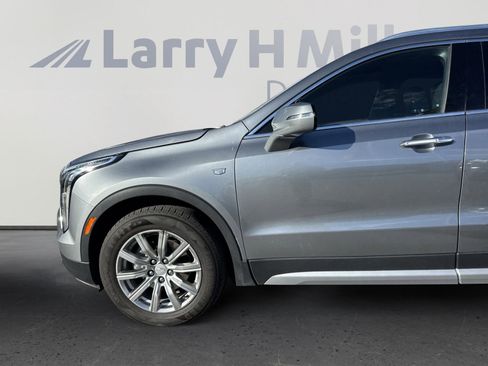 Used 2023 Cadillac XT4 Premium Luxury image 10