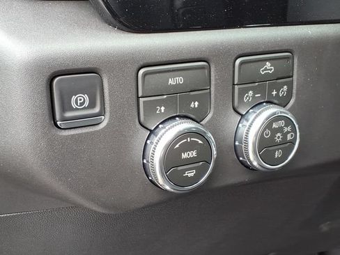 New 2026 GMC Sierra 1500 Elevation w/ Preferred Package AWD/4WD image 21