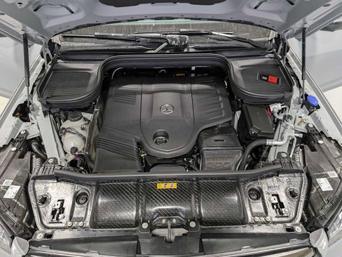 New 2026 Mercedes-Benz GLS 450 4MATIC image 12