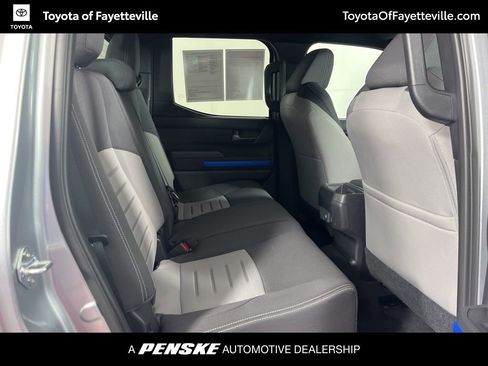 Certified 2025 Toyota Tacoma TRD Off-Road AWD/4WD image 9