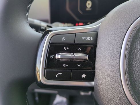 New 2025 Kia Sorento SX image 11