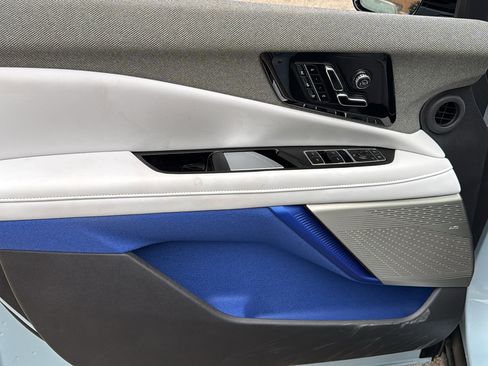 New 2026 Cadillac Optiq Sport 2 image 10