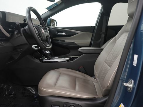 Used 2024 Buick Envista Avenir image 23