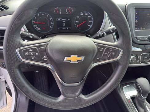 Certified 2024 Chevrolet Equinox LS image 15