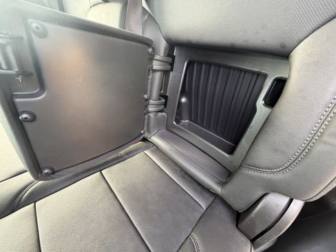 Used 2023 Chevrolet Silverado 1500 LTZ AWD/4WD image 19