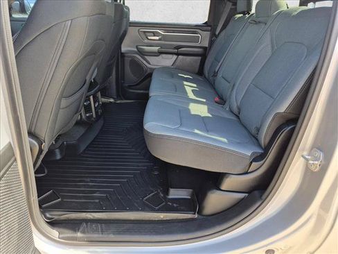 Used 2022 RAM 1500 Big Horn AWD/4WD image 18