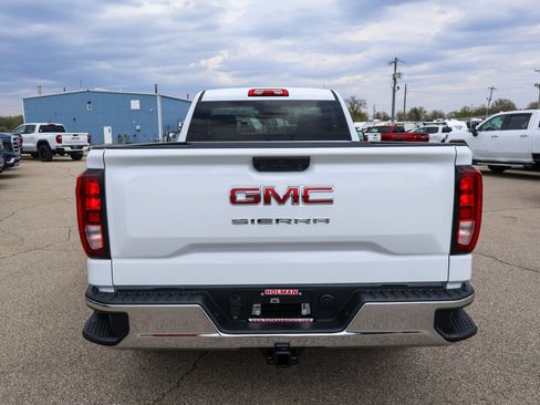 New 2026 GMC Sierra 1500 Pro image 4