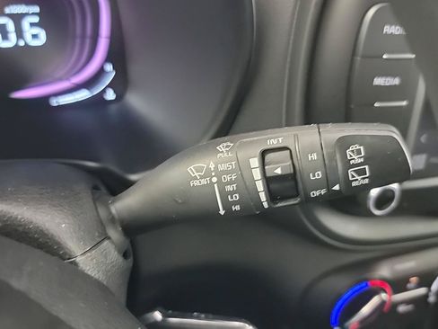 Used 2023 Kia Soul LX w/ LX Technology Package FWD image 26