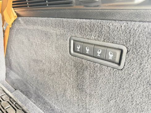 Used 2022 Jeep Grand Wagoneer Series III w/ Rear Seat Video Group 1 AWD/4WD image 41