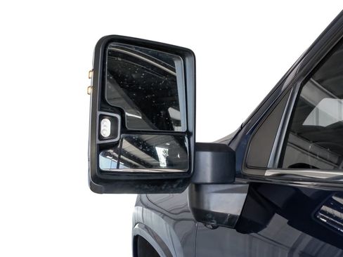 Used 2022 Chevrolet Silverado 2500 LTZ w/ LTZ Plus Package image 40