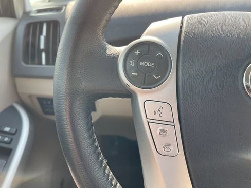 Used 2012 Toyota Prius Four FWD image 27