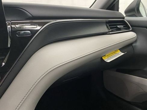 Used 2023 Toyota Camry SE FWD image 21