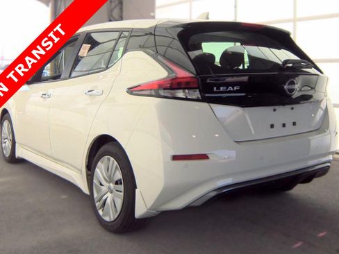 Used 2025 Nissan Leaf S FWD image 4