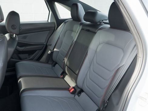 Certified 2025 Volkswagen Jetta GLI Autobahn image 18