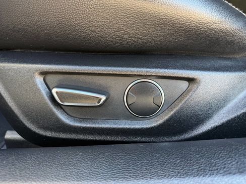 Used 2017 Ford Mustang GT Premium RWD image 16