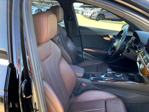 Used 2017 Audi A4 2.0T Premium Plus w/ Premium Plus Package image 9