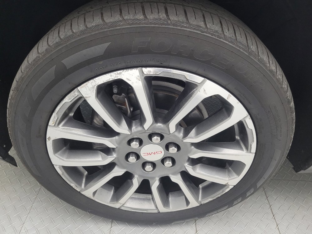 Used 2021 GMC Acadia Denali w/ Denali Technology Package FWD image 31