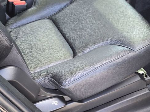 Used 2023 Volvo XC90 T8 Core image 16