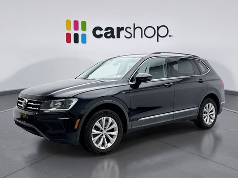 Used 2018 Volkswagen Tiguan SE image 1