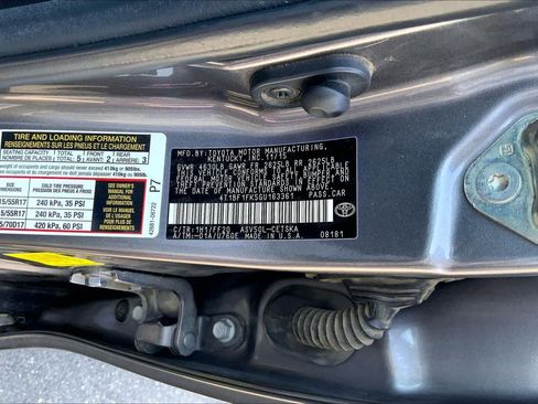 Used 2016 Toyota Camry SE FWD image 34