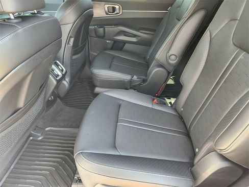 New 2026 Kia Sorento EX image 21