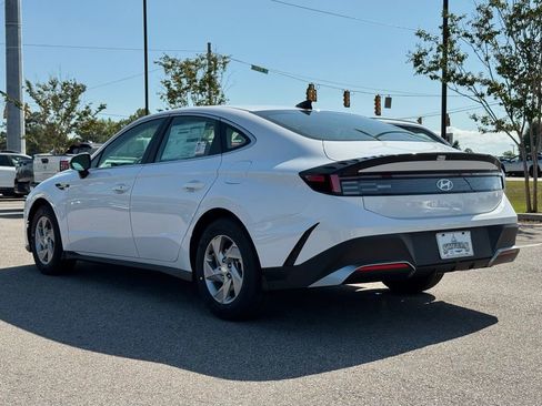 Certified 2026 Hyundai Sonata SE image 9