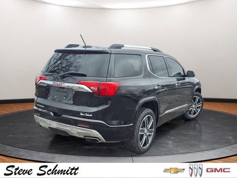 Certified 2018 GMC Acadia Denali w/ Technology Package image 32