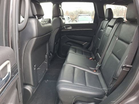 Used 2019 Jeep Grand Cherokee Limited image 10