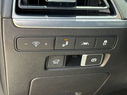 Used 2021 Hyundai Palisade Calligraphy FWD image 24