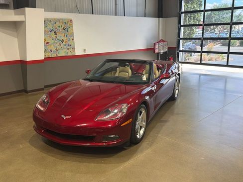 Used 2006 Chevrolet Corvette Convertible w/ Preferred Equipment Group RWD image 90