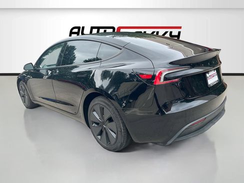 Used 2025 Tesla Model 3 Long Range RWD image 5